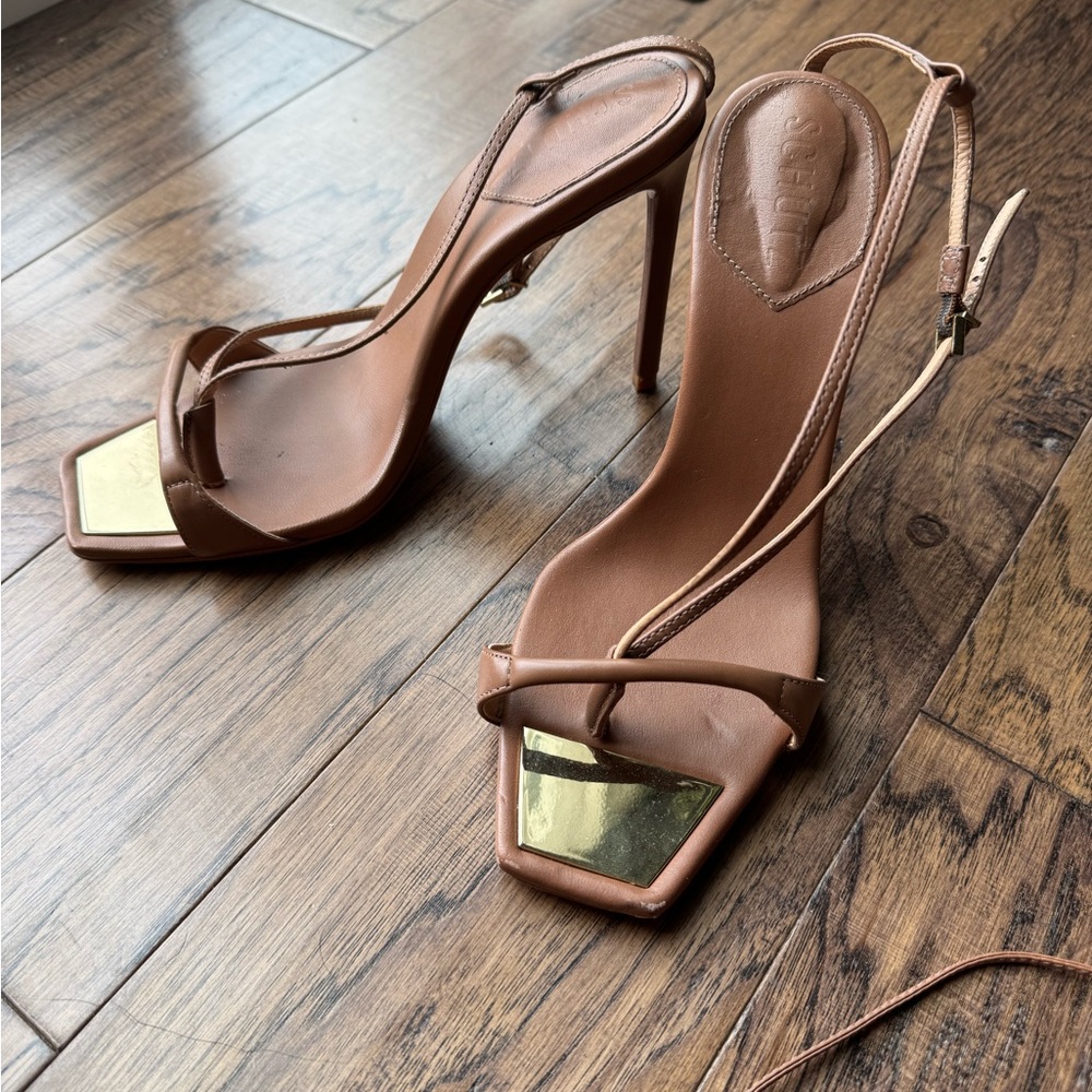 SCHUTZ brown stiletto with leather laces